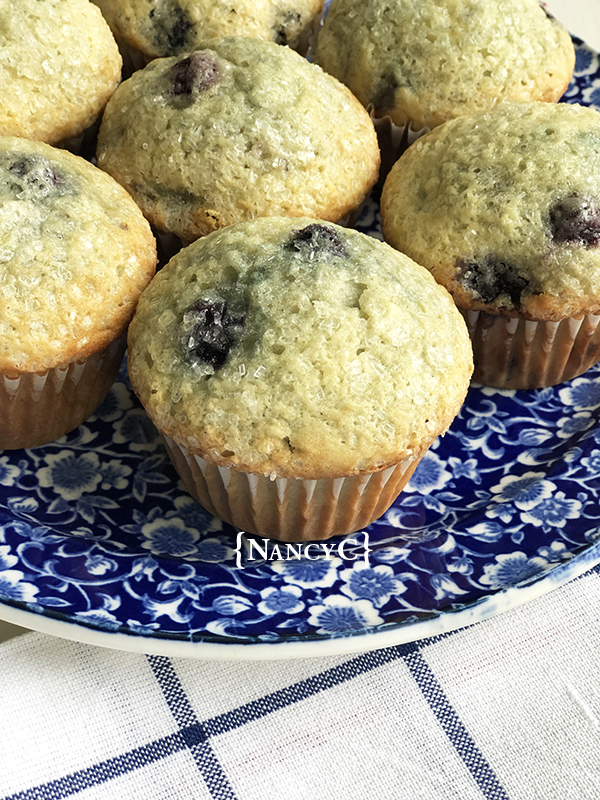 Bakery Blueberry Muffins