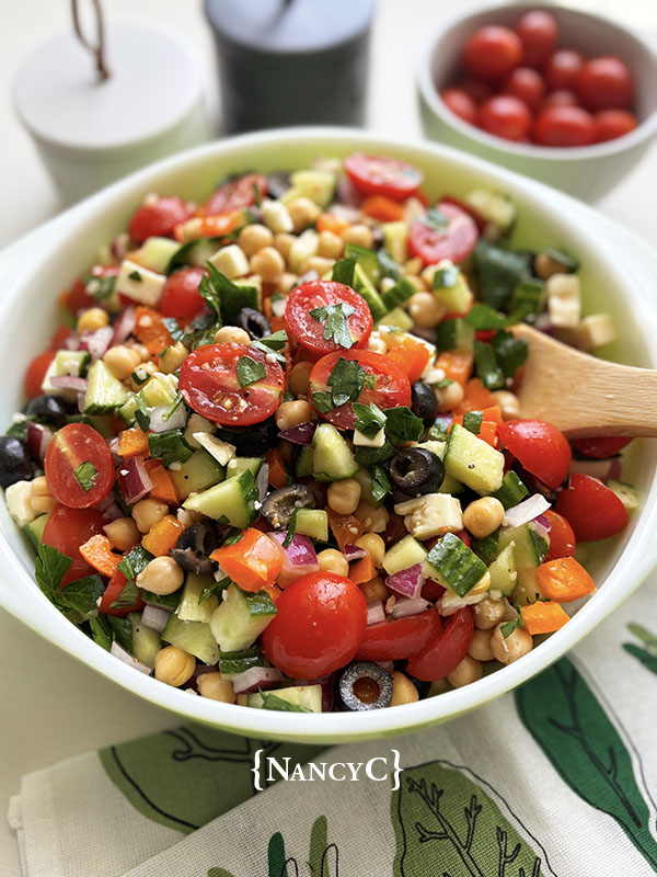 Veggie-Chickpea Salad